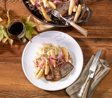 2015-10-hirsch-schnitzel-mit-caramelisierten-birnen